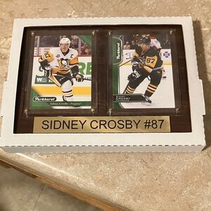 Parkhurst Dual Hockey Card Frame with Gold Plaque